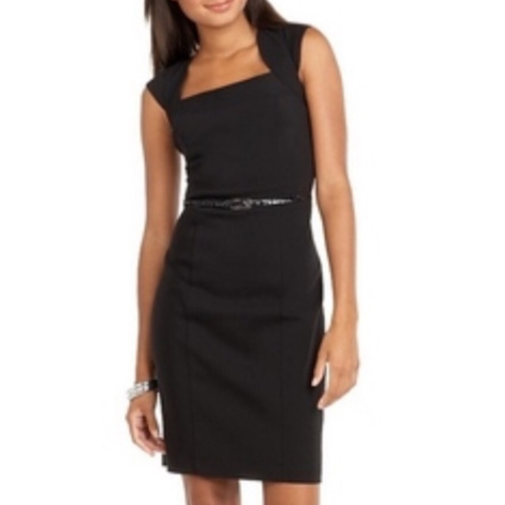 XOXO square neck bodycon bandage mididress